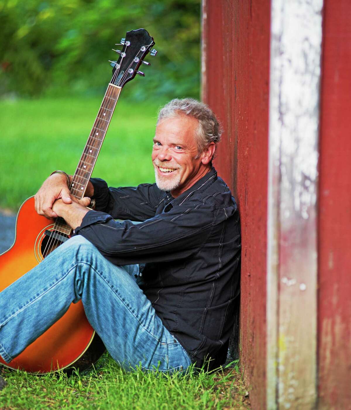 Contributed photo Canton resident and Litchfield County musician and singer-songwriter Bill Benson will celebrate the release of his newest CD with performances in Middletown and Torrington.
