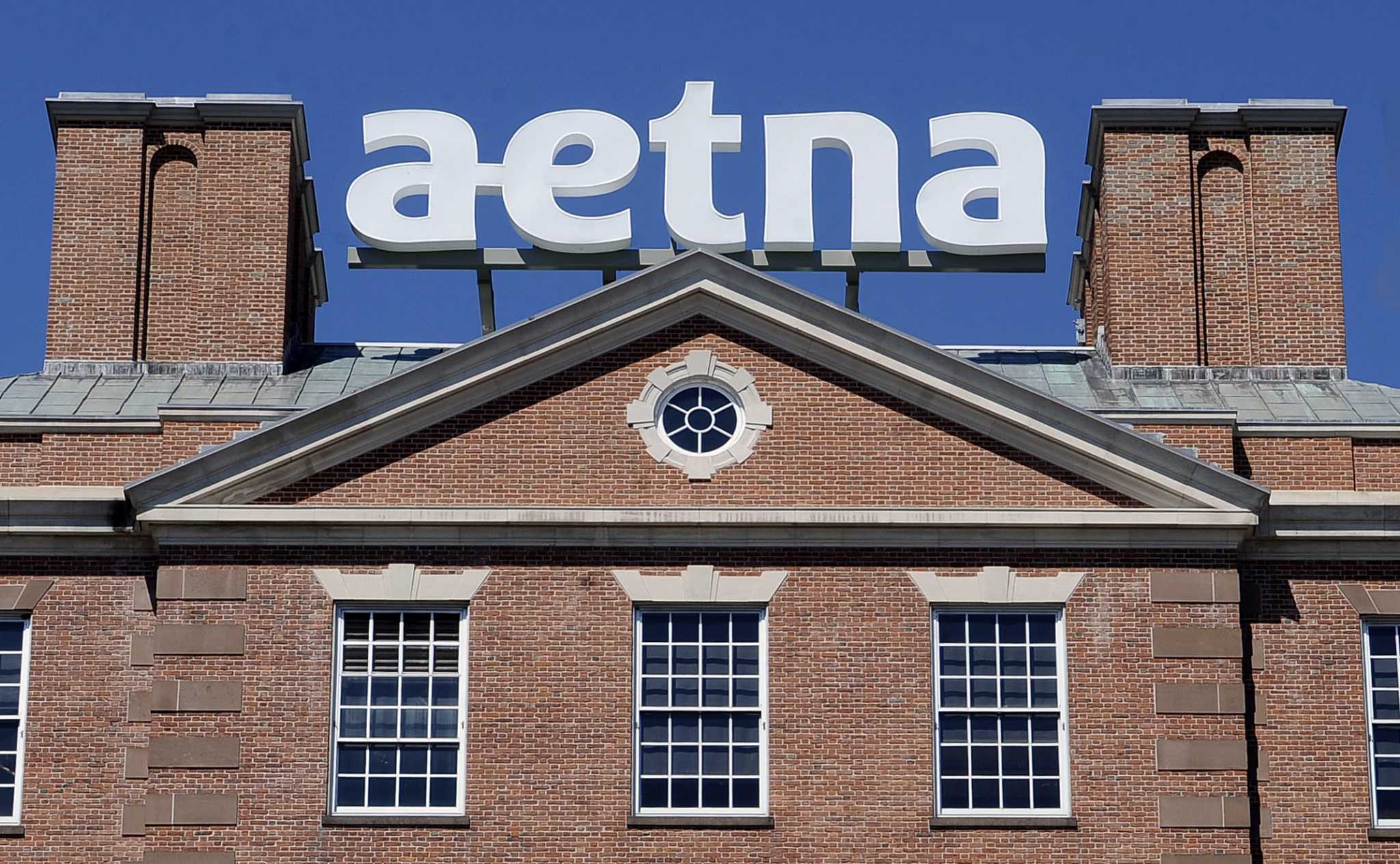 CEOs of Aetna, Anthem make case to Congress for health insurance mergers