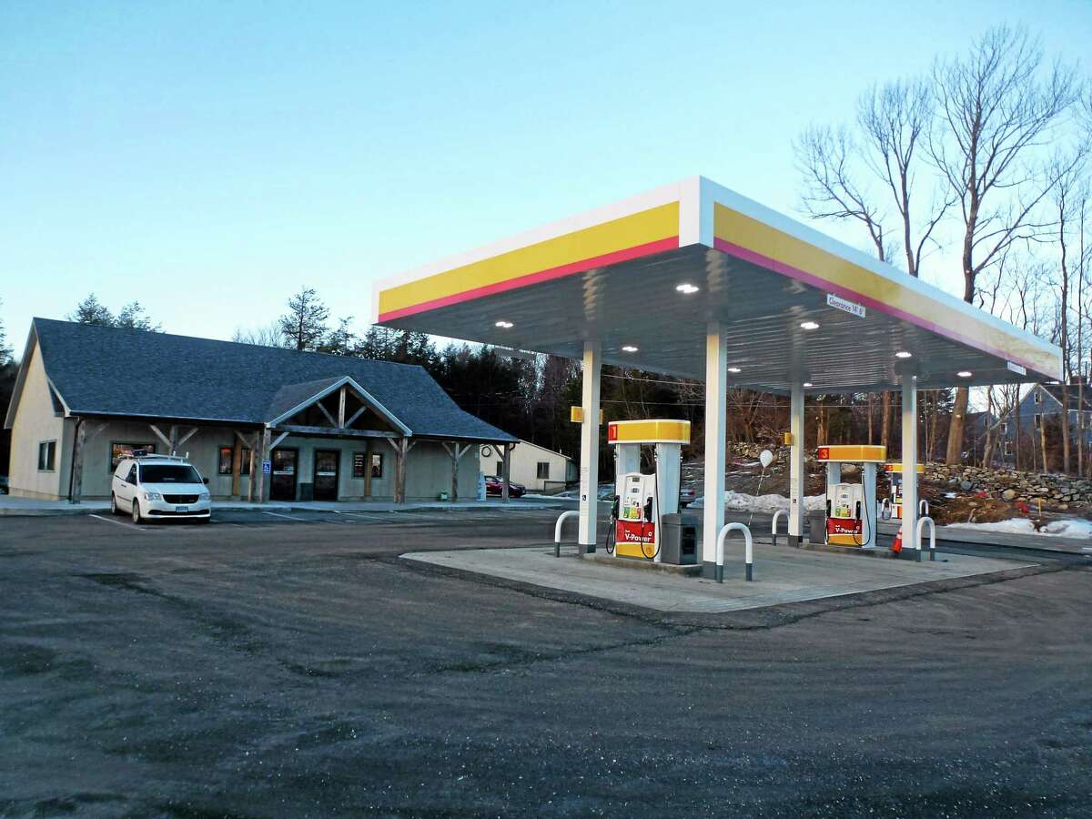 First gas station in 20 years opens in Goshen
