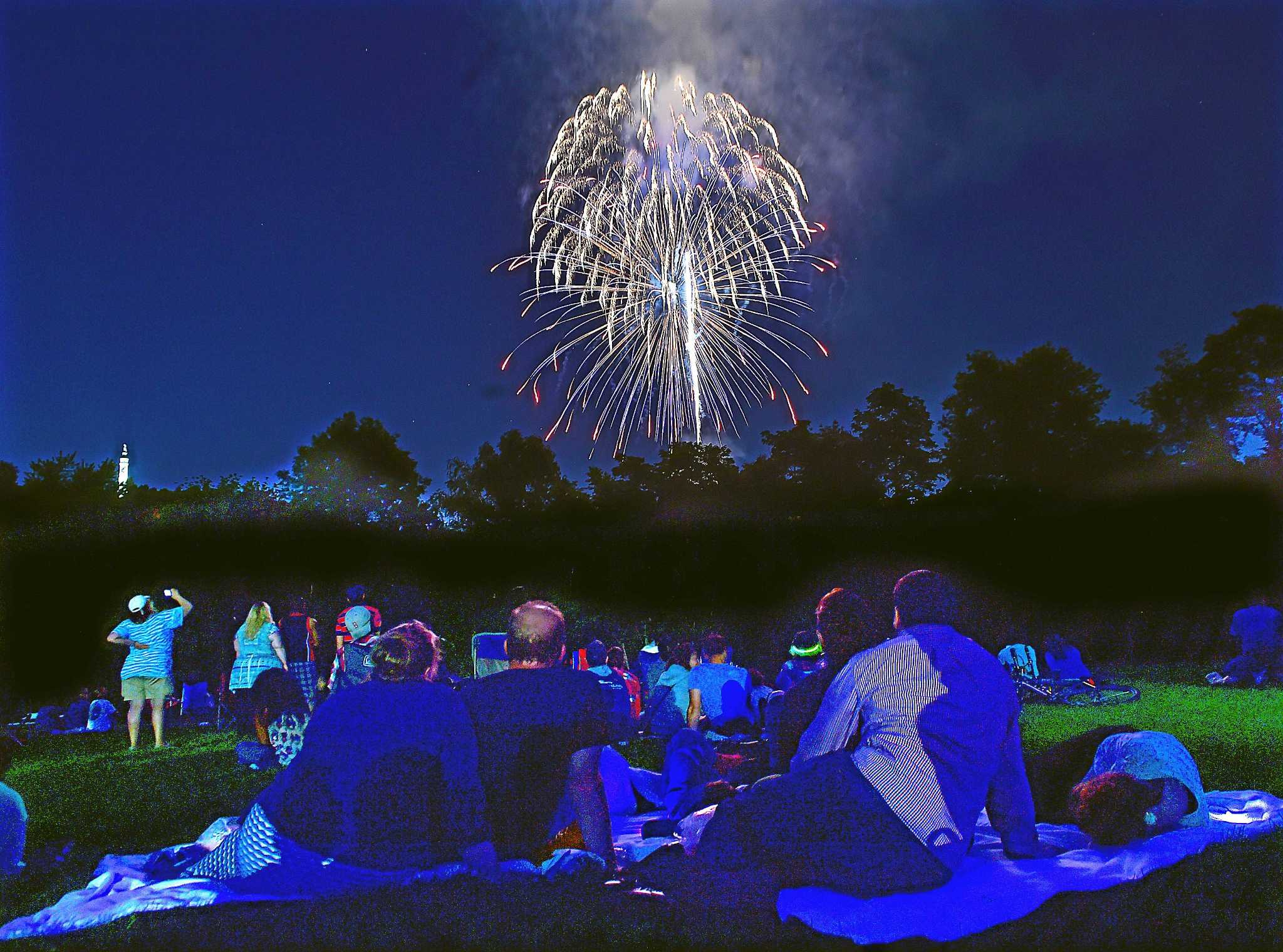 Connecticut fireworks 2016