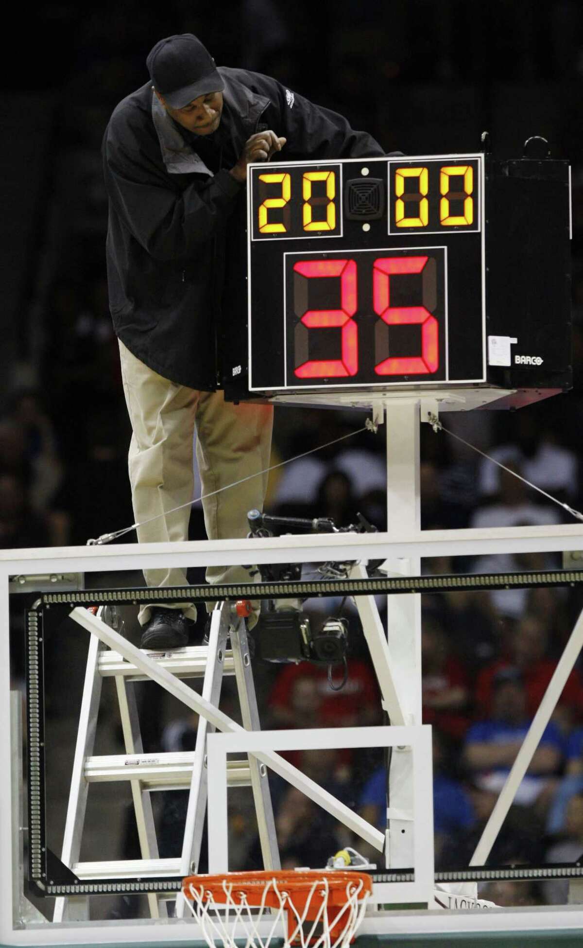 The NCAA’s Playing Rules Oversight Panel officially approved that men’s college basketball teams will play with a 30-second shot clock and fewer timeouts next season.