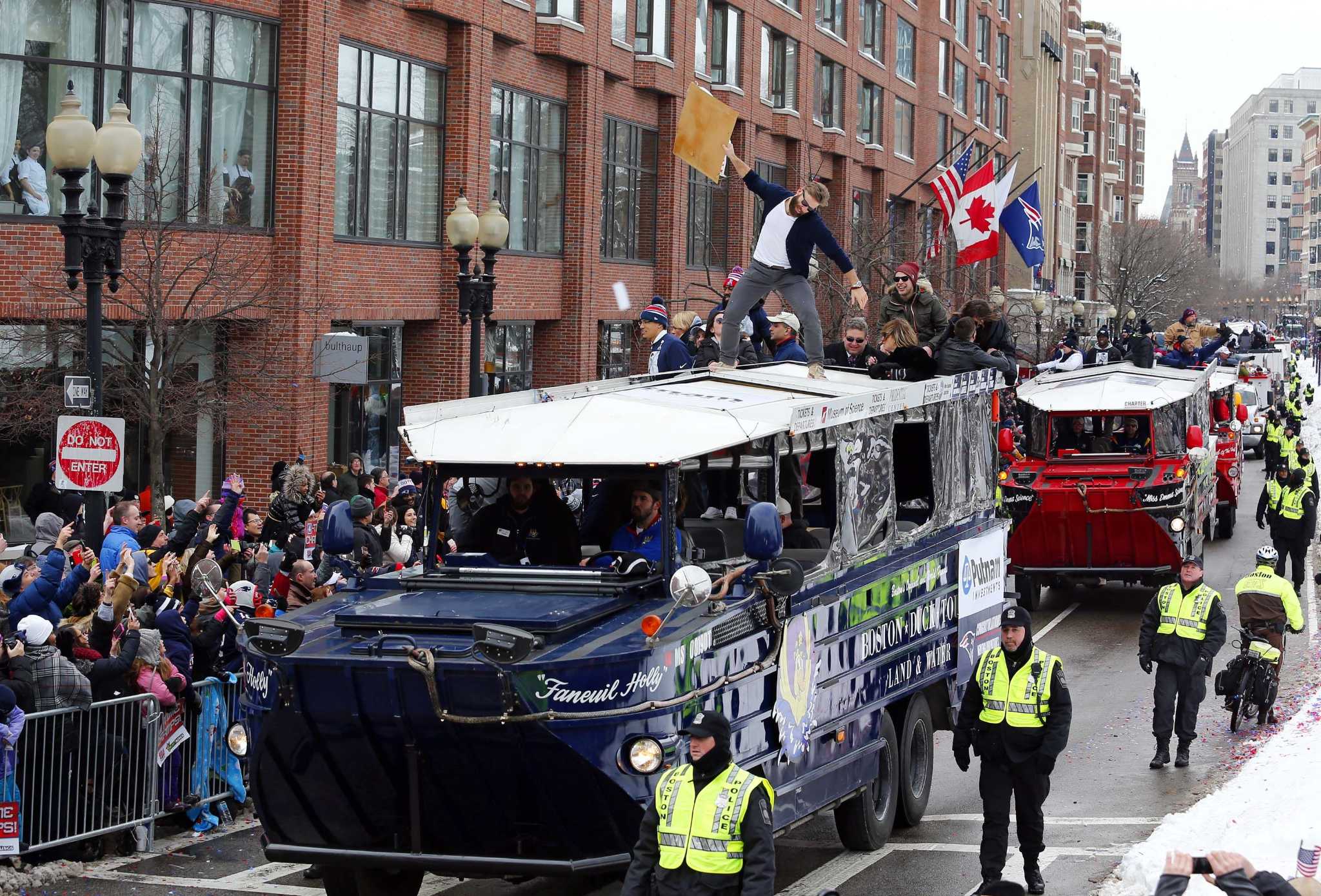 New England Patriots' Super Bowl victory parade held in Boston - ABC News