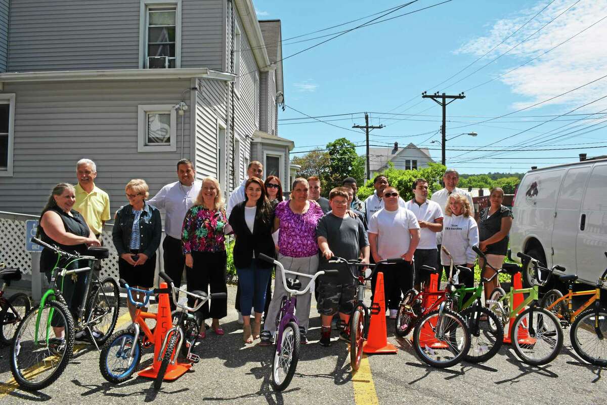 Students in LARC’s School to Community Transition Program donated 11 refurbished bikes to FISH on Friday morning.
