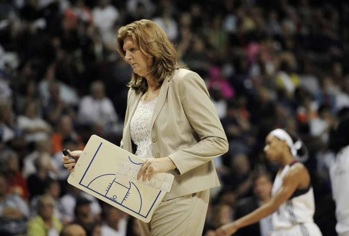 Connecticut Sun head coach Anne Donovan has stepped down on Thursday after three losing seasons.