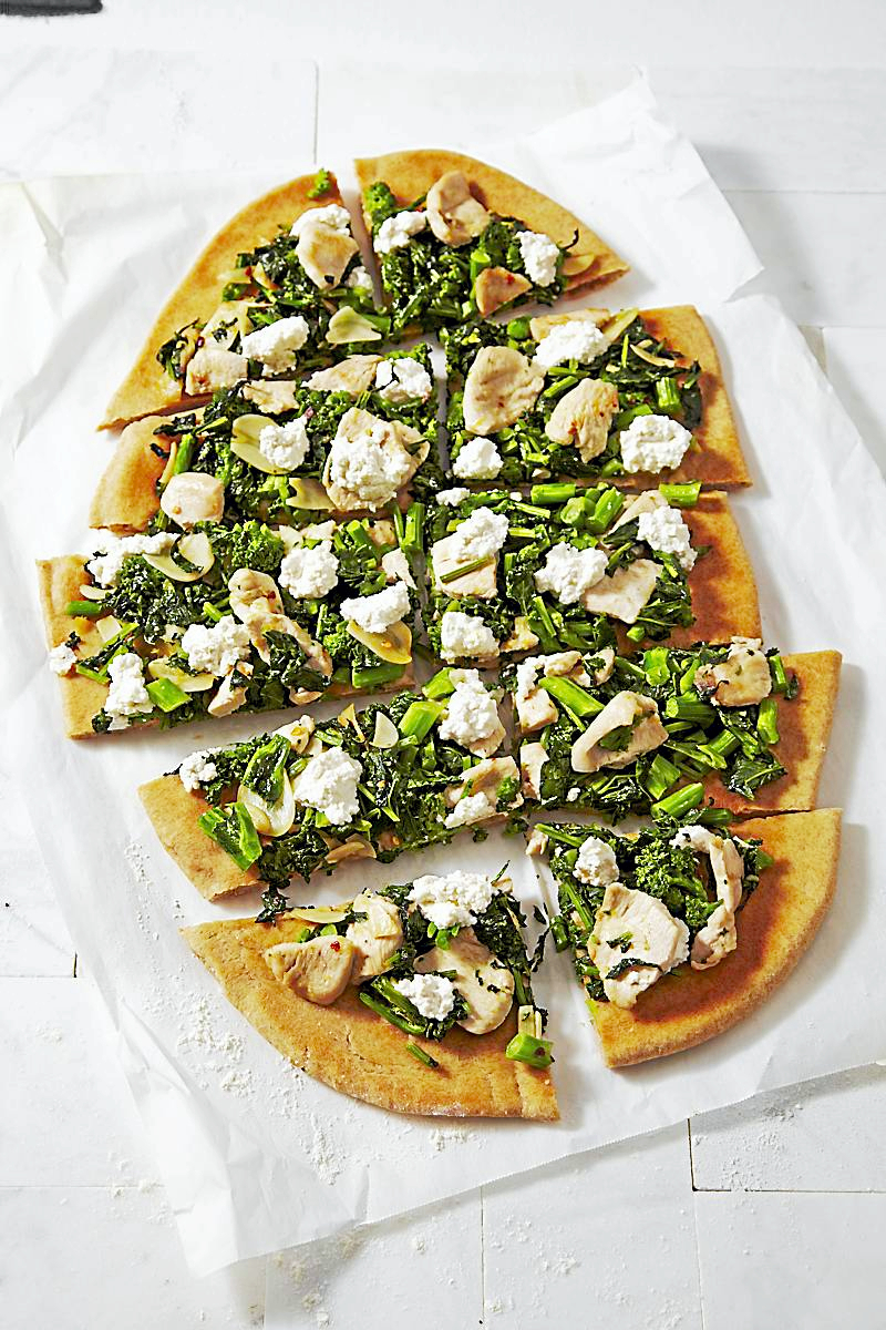 Healthy broccoli rabe and chicken white pizza
