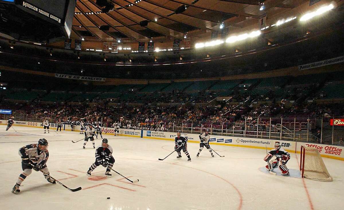 Quinnipiac’s first and only Madison Square Garden appearance was against UConn on March 1, 2003. At the time it was the first college hockey game in Madison Square Garden since 1977.