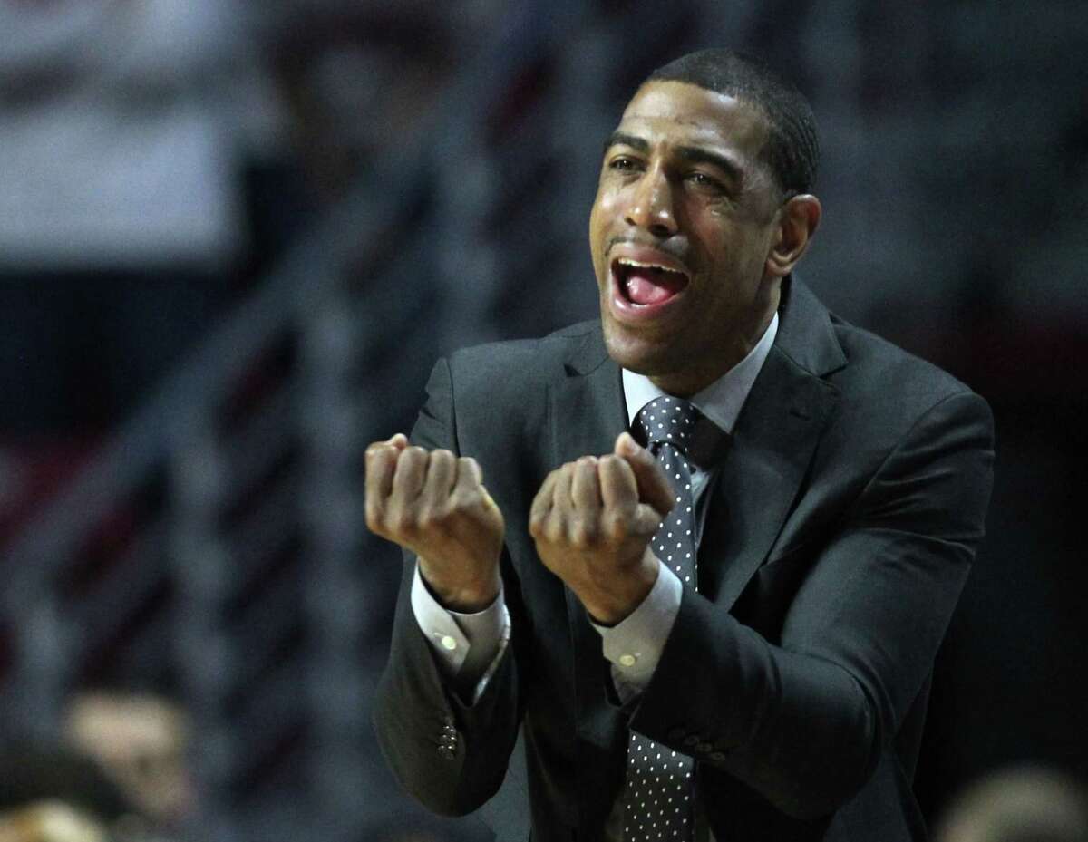 Kevin Ollie and the Huskies will try to win four games in four days when the AAC tournament begins on Thursday.