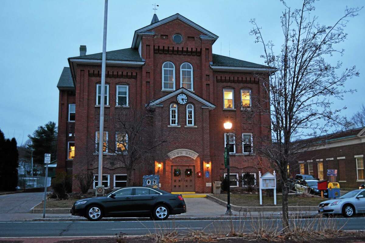 14 seats at stake in Winsted election Tuesday