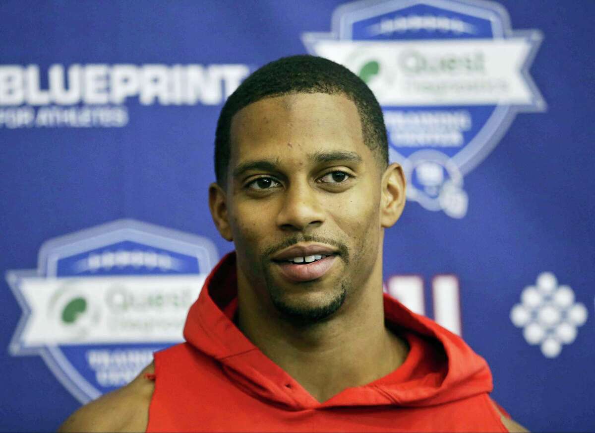 Giants wide receiver Victor Cruz responds to questions from reporters after minicamp practice on Tuesday in East Rutherford, N.J.