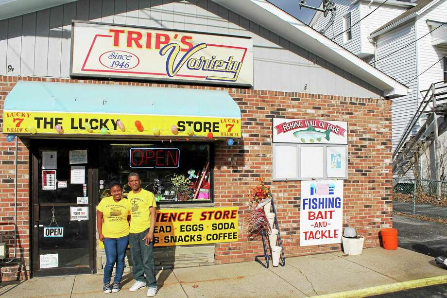 bait shops open near me