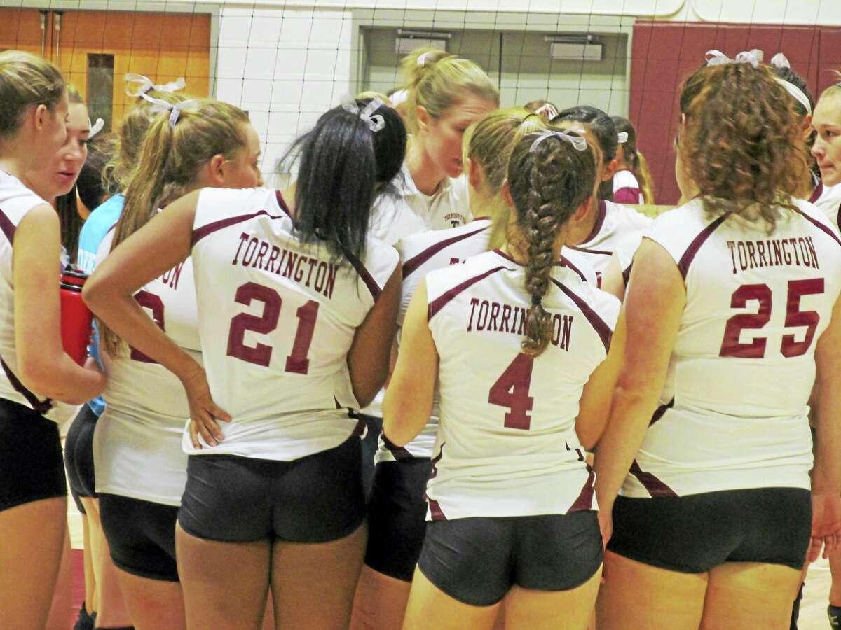 Torrington girls volleyball moves on to the NVL final against Seymour