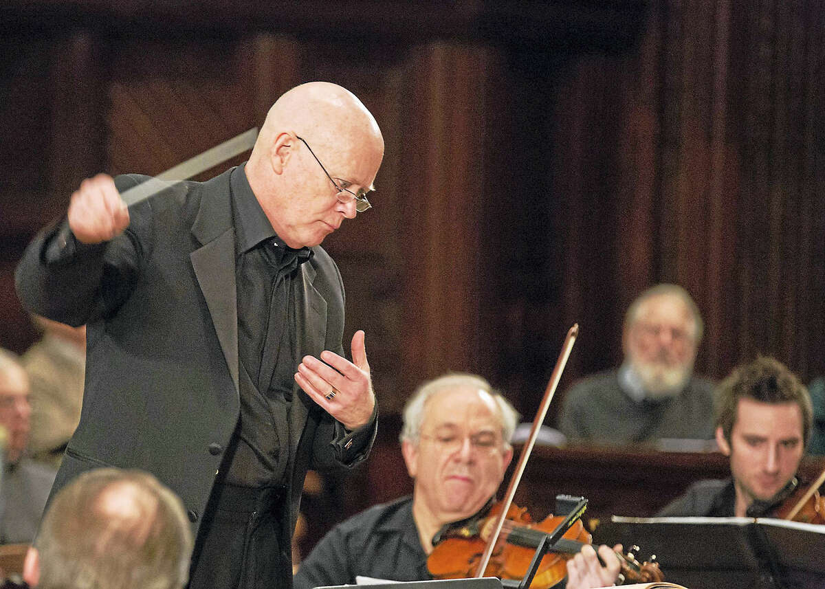 Maestro James Sinclair leads Orchestra New England.