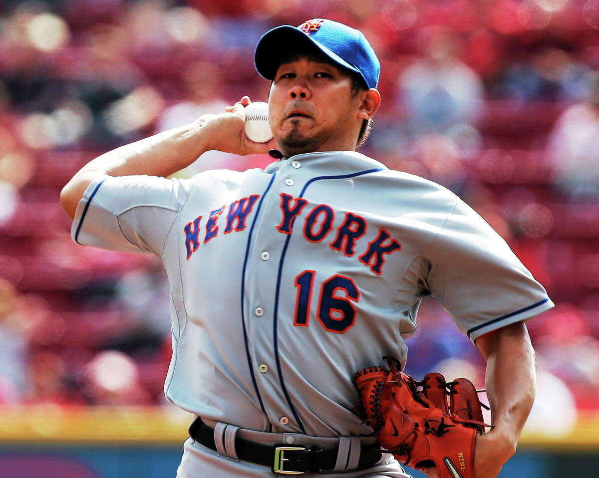 The New York Mets signed starter Daisuke Matsuzaka to a minor-league deal with an invite to spring training.