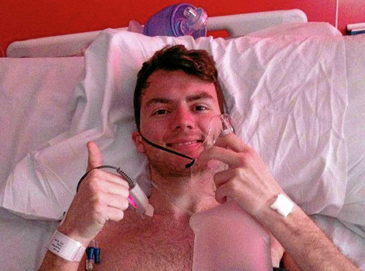 This is a an undated handout photo of cancer patient and fund raiser Stephen Sutton. The 19-year-old, who has raised more than 3 million pound US$5.03 million during his three-year battle against multiple tumours died peacefully in his sleep this Wednesday May 14, 2014 , his mother said on his Facebook page Wednesday. (AP Photo/Stephen Sutton/PA ) UNITED KINGDOM OUT NO SALES NO ARCHIVE