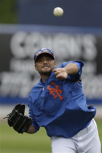 Johan Santana back with the Mets in spring training, but Major