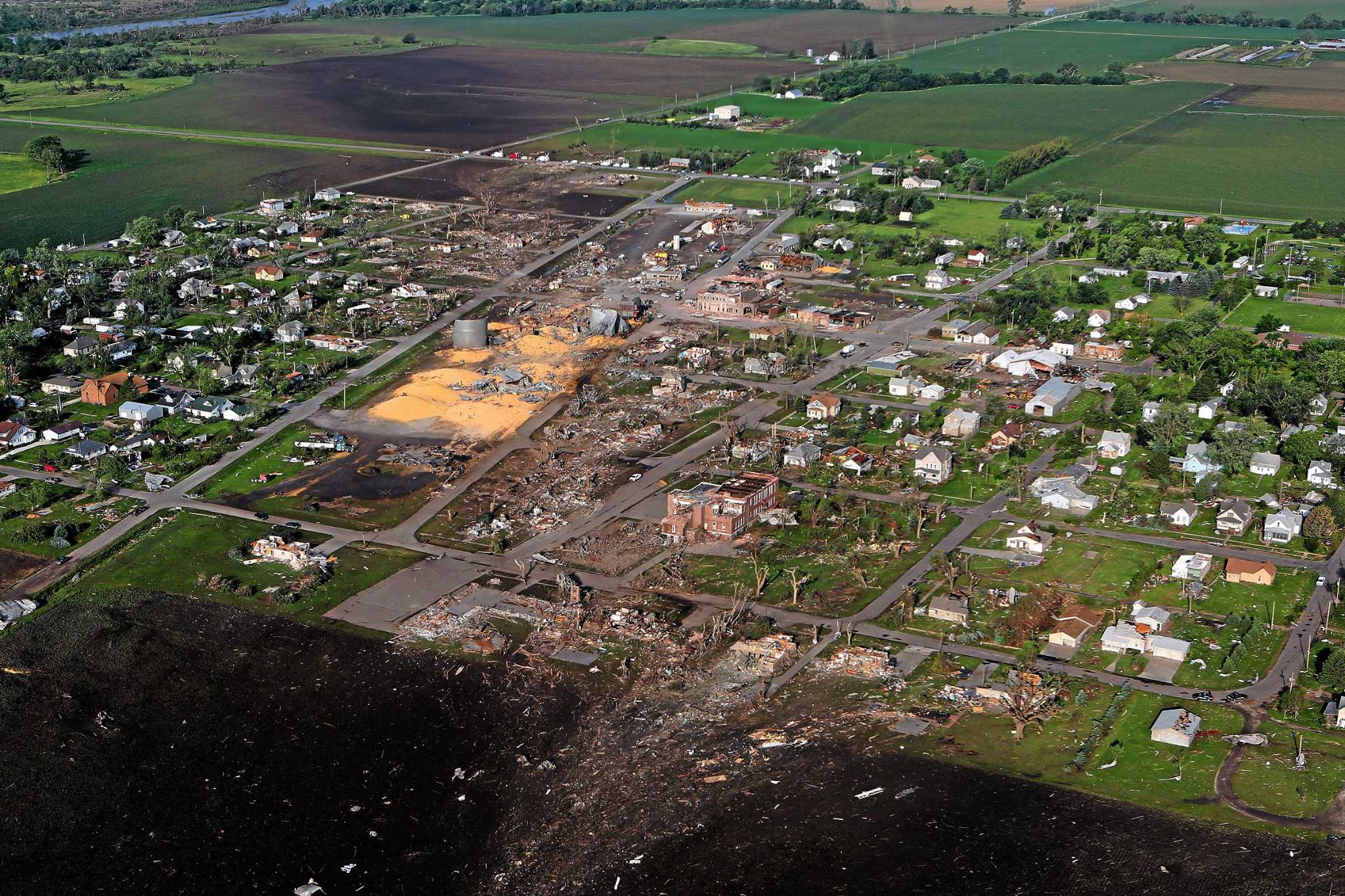 Tornadoes flatten tiny rural Nebraska town; 2 dead