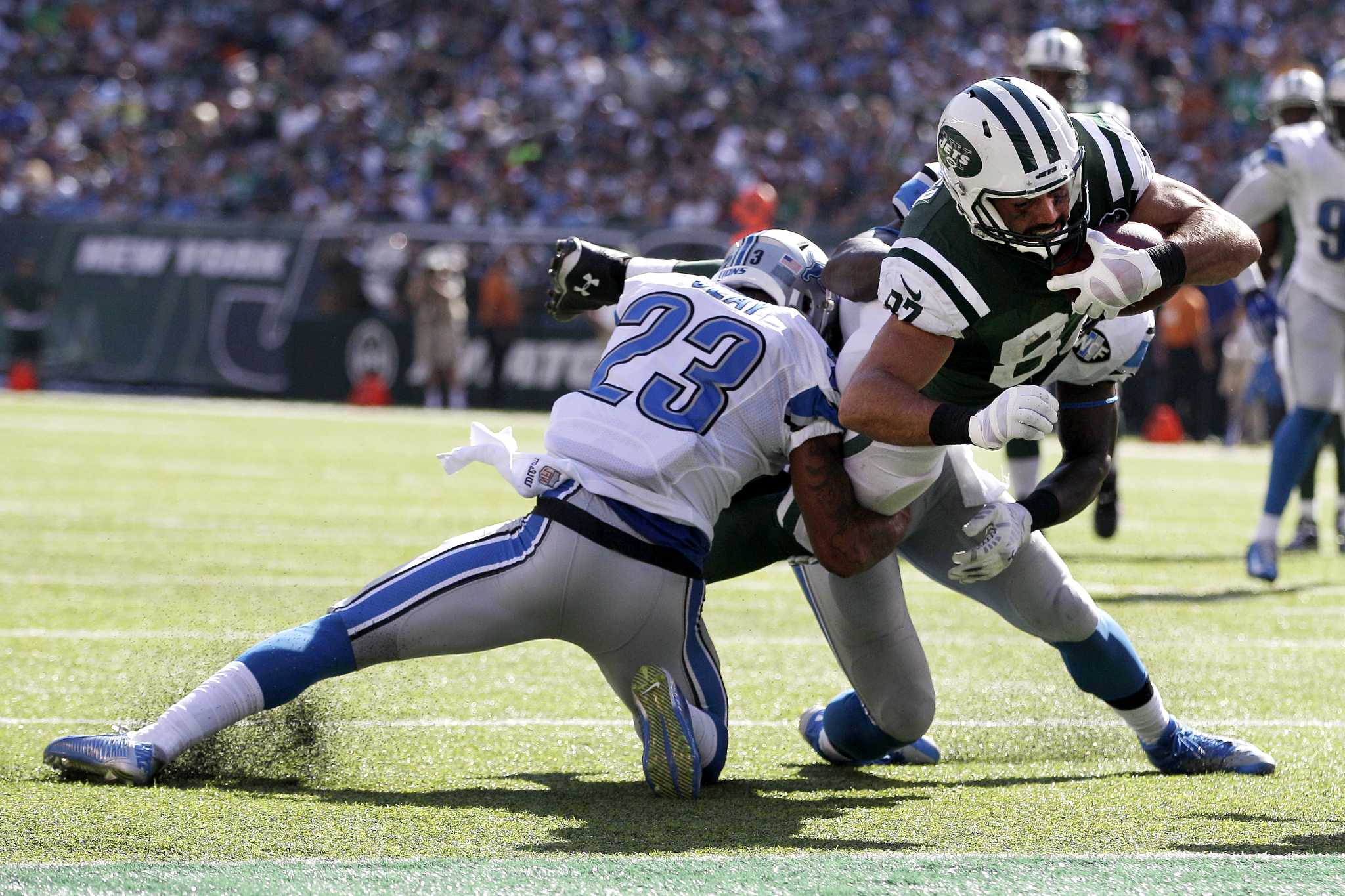 Jets receivers Eric Decker, David Nelson questionable