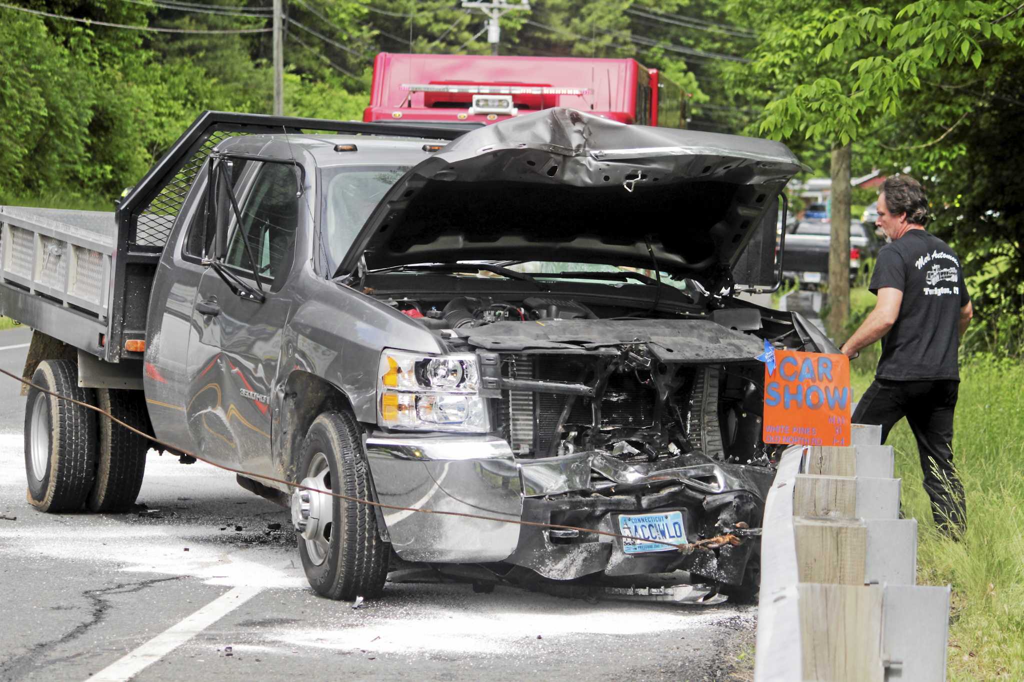 New Hartford woman taken by Life Star to hospital in Barkhamsted crash