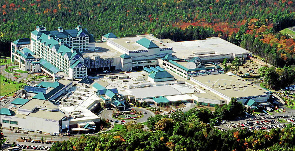 Foxwoods casino in Connecticut cuts back on gambling