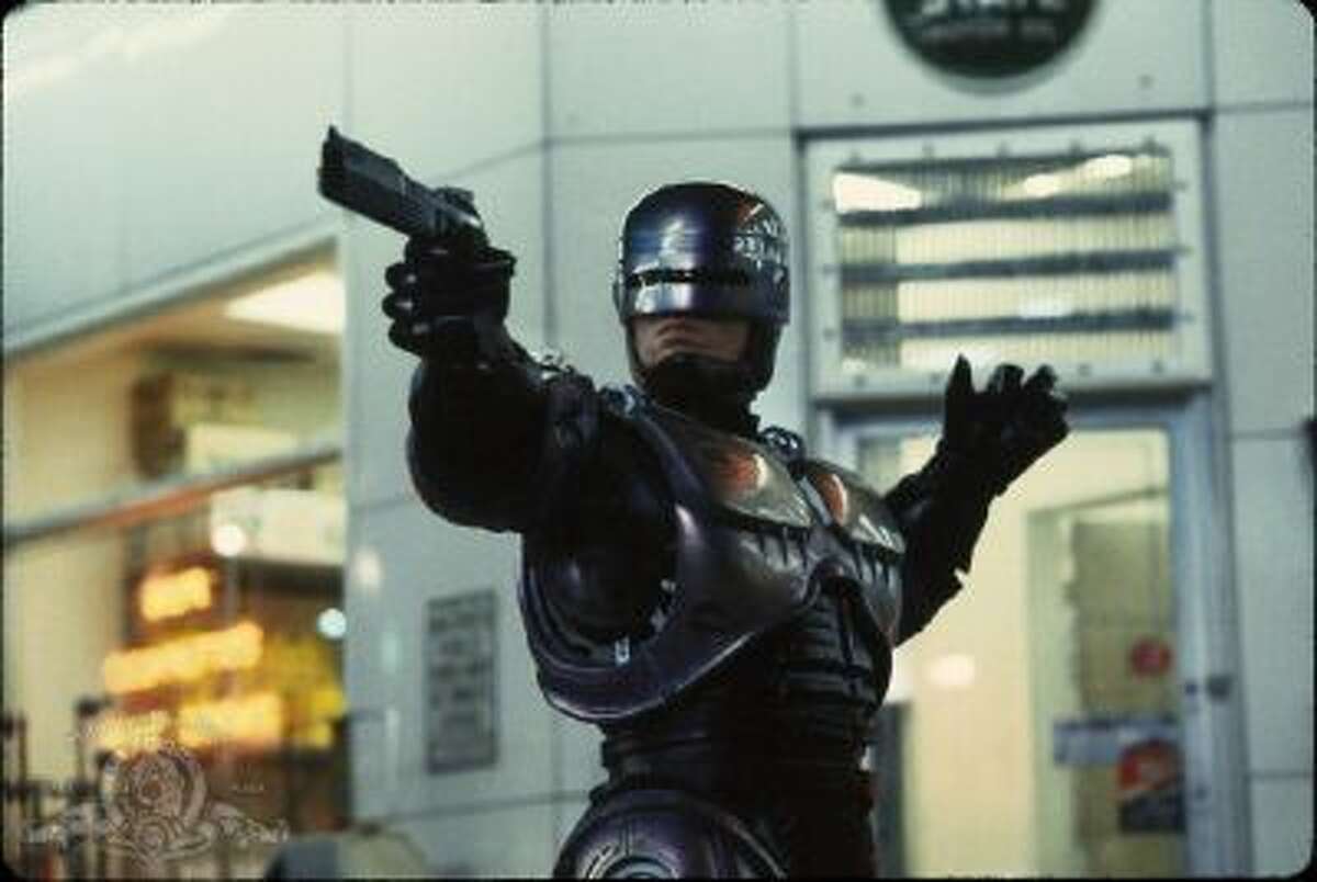 Still of Peter Weller in RoboCop (1987)
