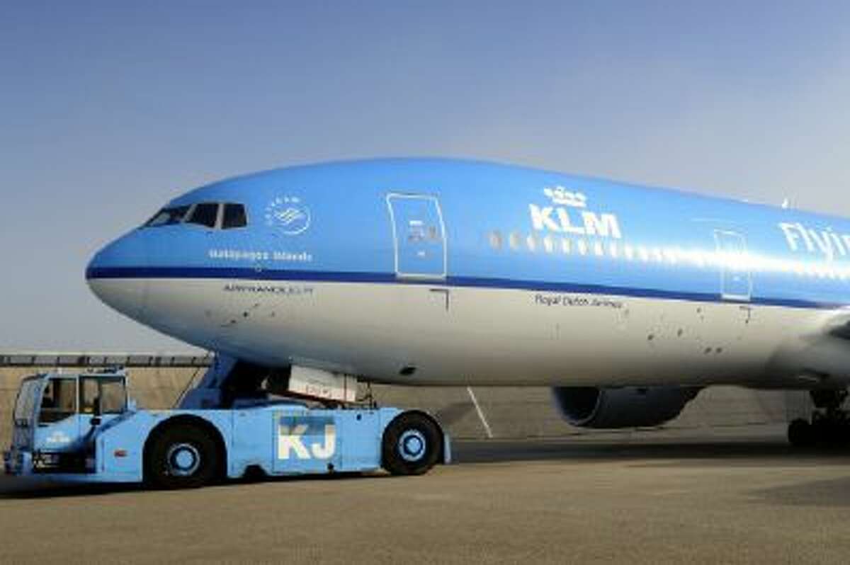 Picture taken on June 19, 2012 shows the airplane of the KLM Royal Dutch Airlines ready for take-off for the first biofuel-powered transatlantic flight at Schiphol Airport.