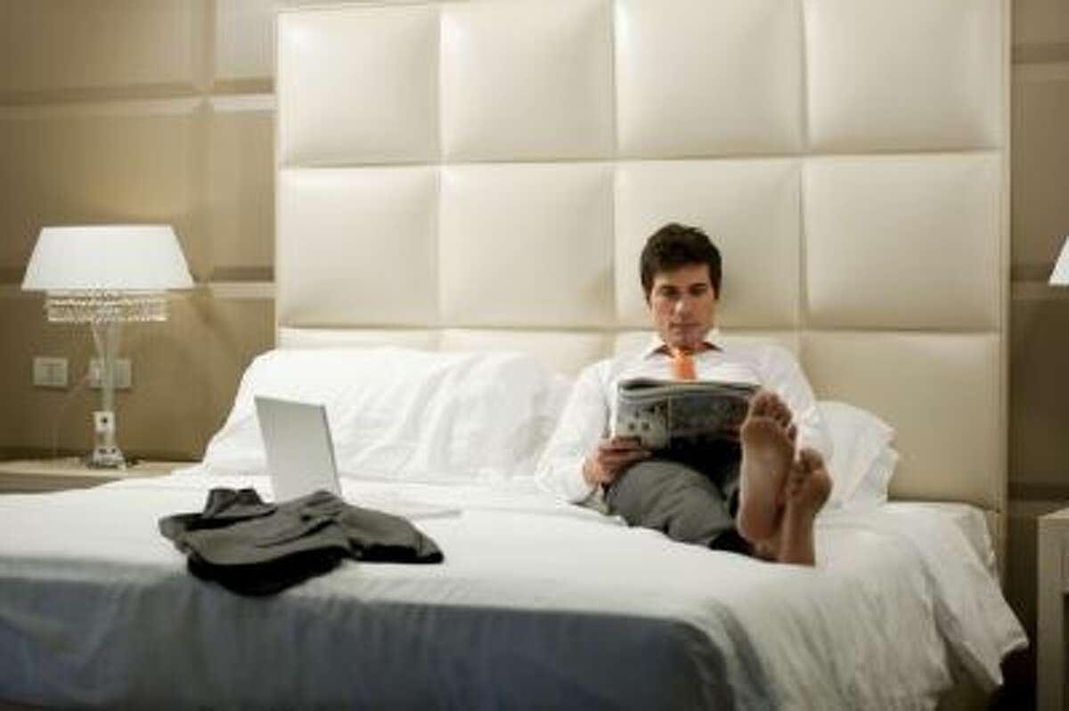 According to one study, men are finickier than women when it comes to their hotel decor.