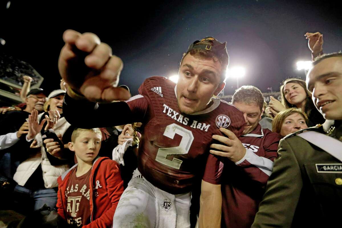 Texas A&M quarterback Johnny Manziel is one of the 15 players to watch for the Walter Camp Football Foundation Player of the Year Award.