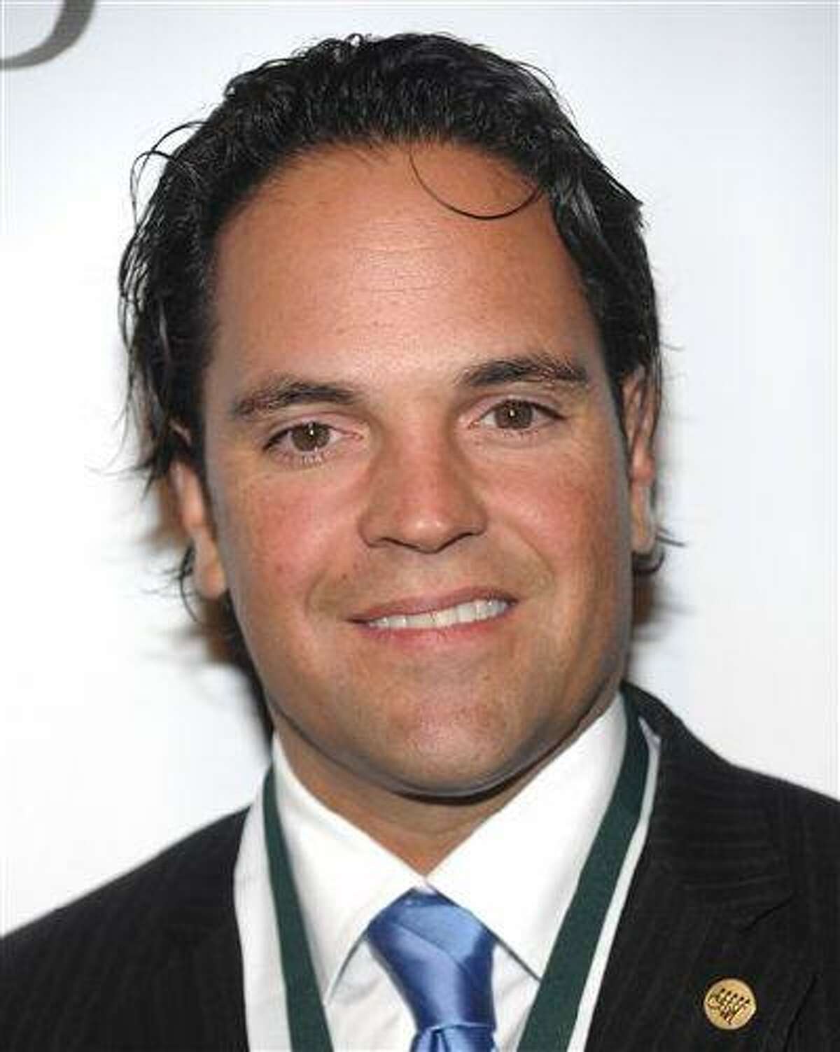Former MLB star Mike Piazza attends the 2009 Great Sports Legends Dinner benefitting The Buoniconti Fund to Cure Paralysis at the Waldorf-Astoria Hotel on Oct. 6, 2009 in New York.