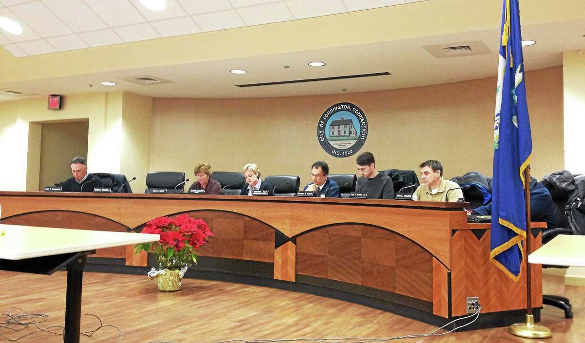 Council approves contract for forensic audit of Torrington tax