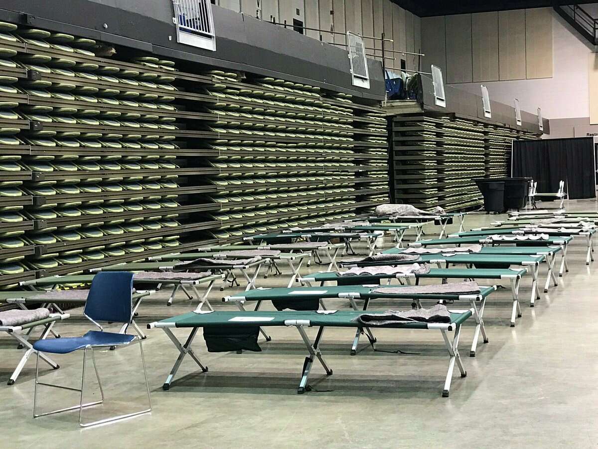 A Red Cross shelter has been set up inside the Beaumont Civic Center. BPD says the shelter is only for residents who have been rescued. Photo: Kim Brent