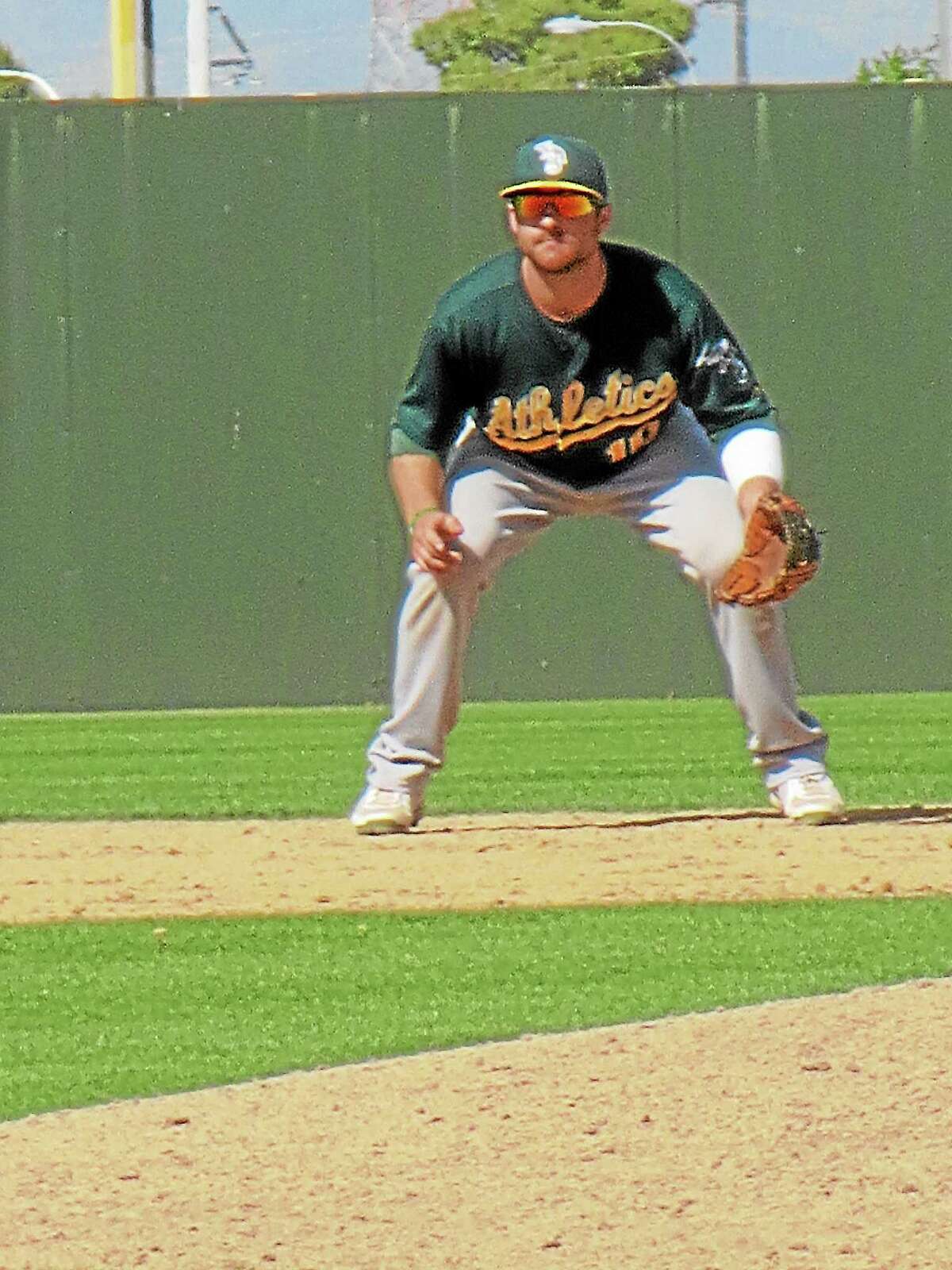 Mike Fabiaschi finished his professional baseball career with a .232 batting average, three home runs and 39 RBI in parts of four seasons in the Oakland Athletics organization.