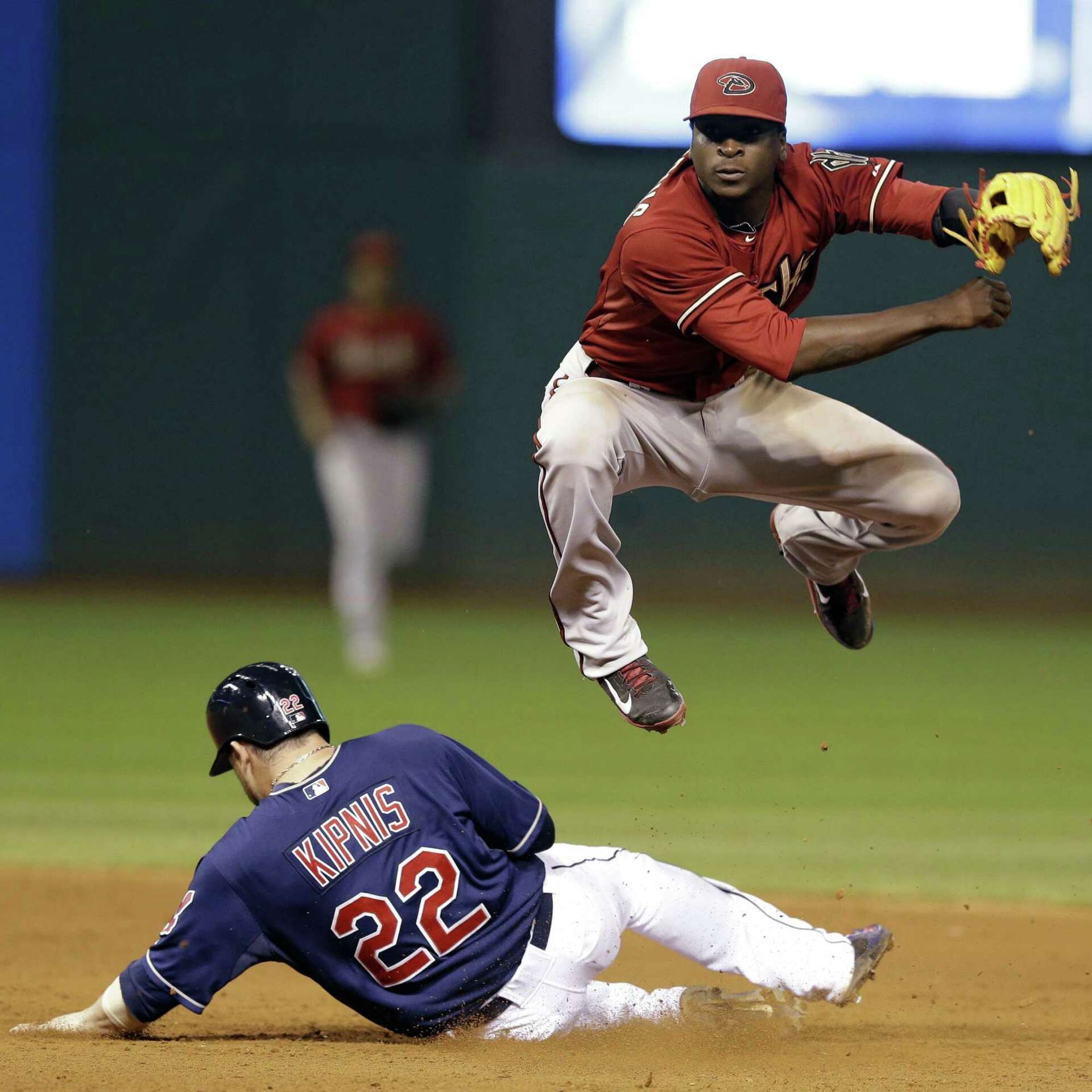 New Yankees shortstop Didi Gregorius arrives in New York