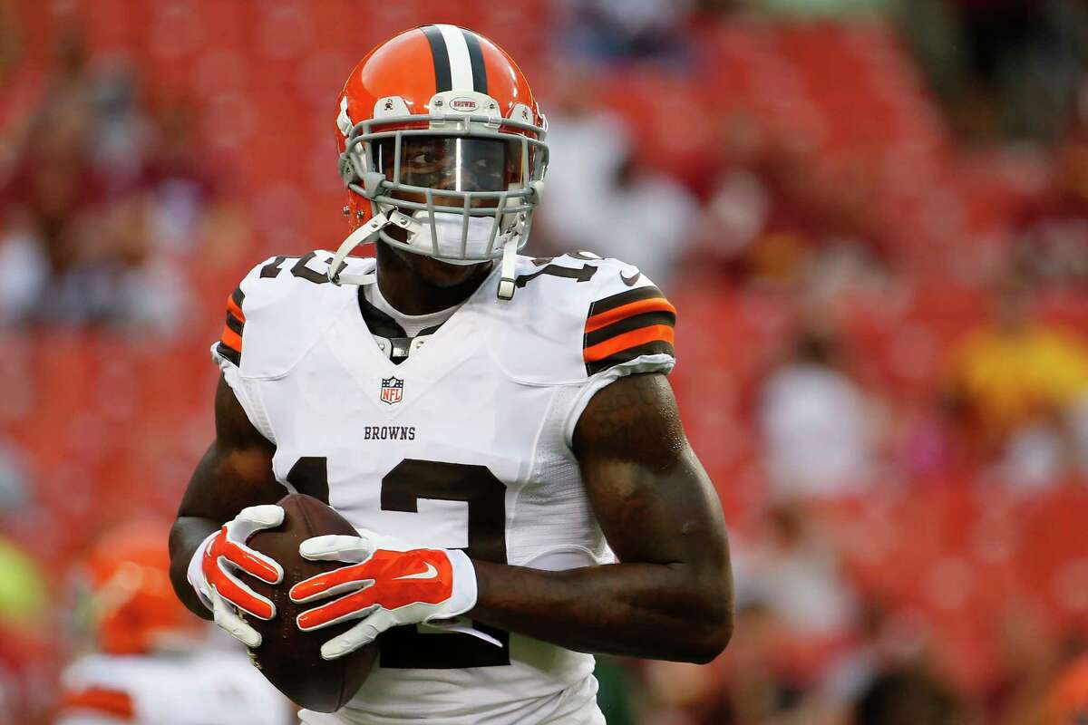 Cleveland Browns wide receiver Josh Gordon has been suspended by the NFL one year for violating the league’s substance abuse policy. Gordon’s suspension is effective immediately and he will miss the entire 2014 season.