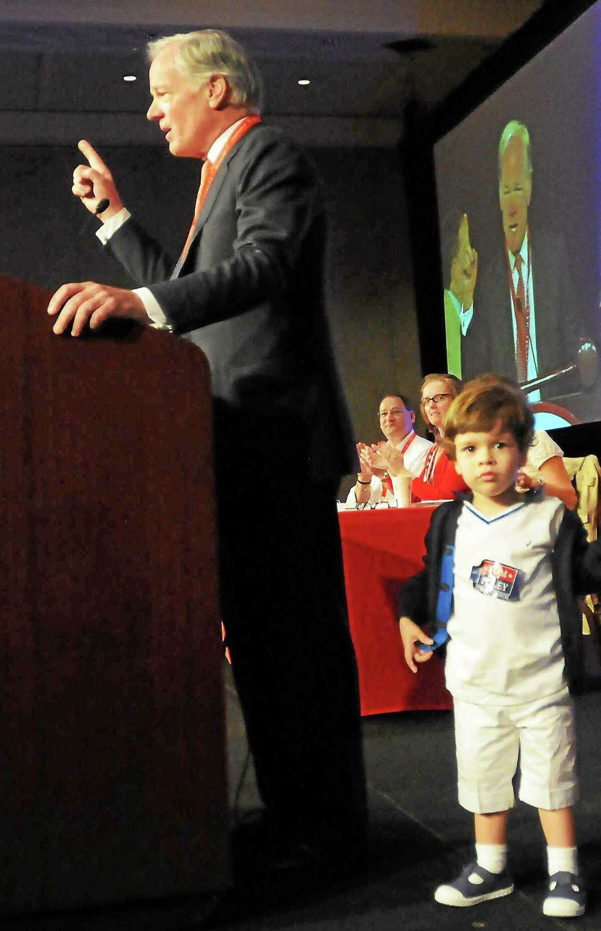 Tom Foley speaks during the 2014 Connecticut Republican State Convention at the Mohegan Sun Convention Center in Uncasville.