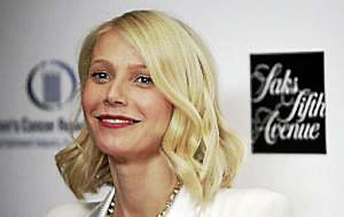 Gwyneth Paltrow arrives at Saks Fifth Avenue’s “Unforgettable Evening” benefiting the Entertainment Industry Foundation Women’s Cancer Research Fund in Beverly Hills, Calif. on Monday, Feb. 10, 2009.