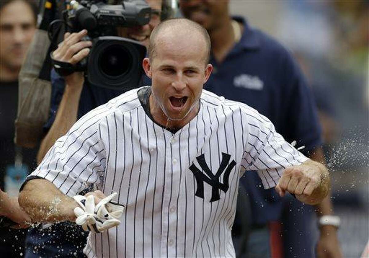 Brett Gardner thrown out of game as New York Yankees' win streak ends