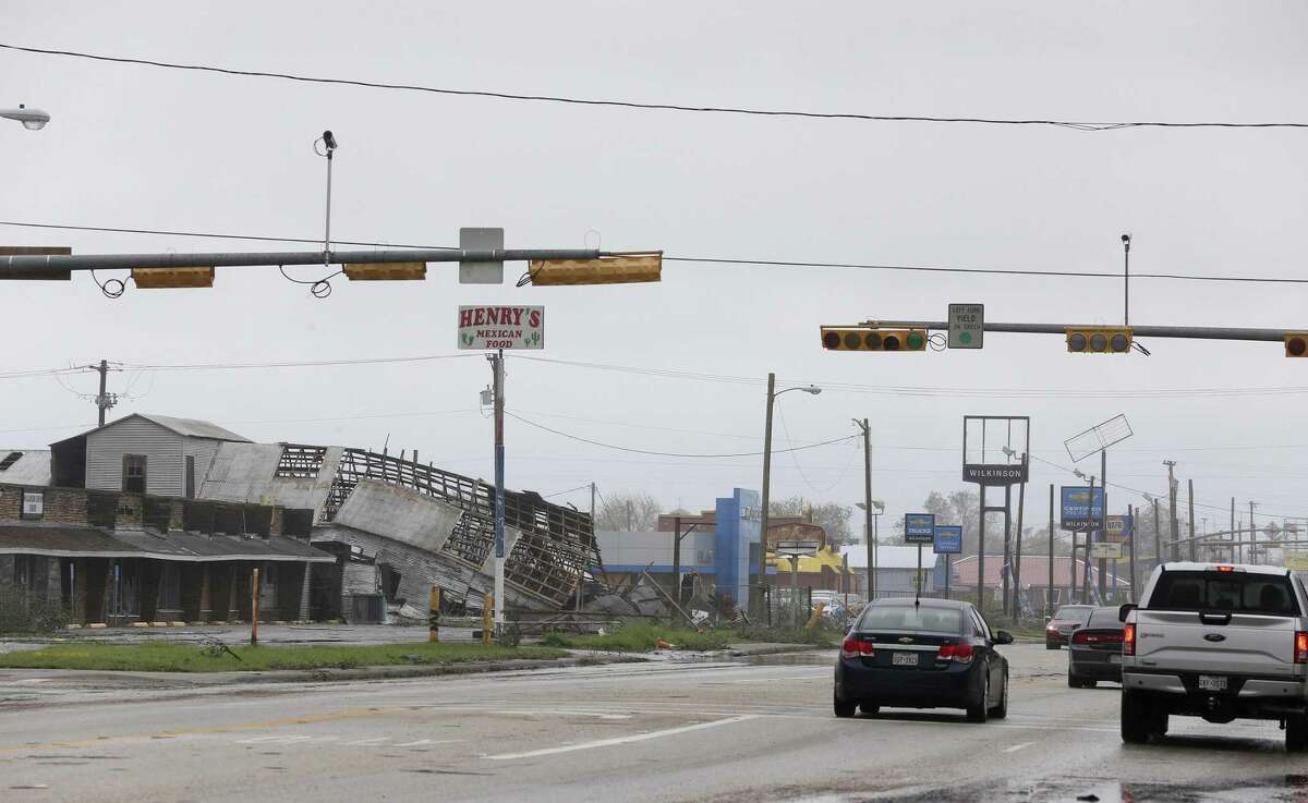 Refugio without water or power since Friday