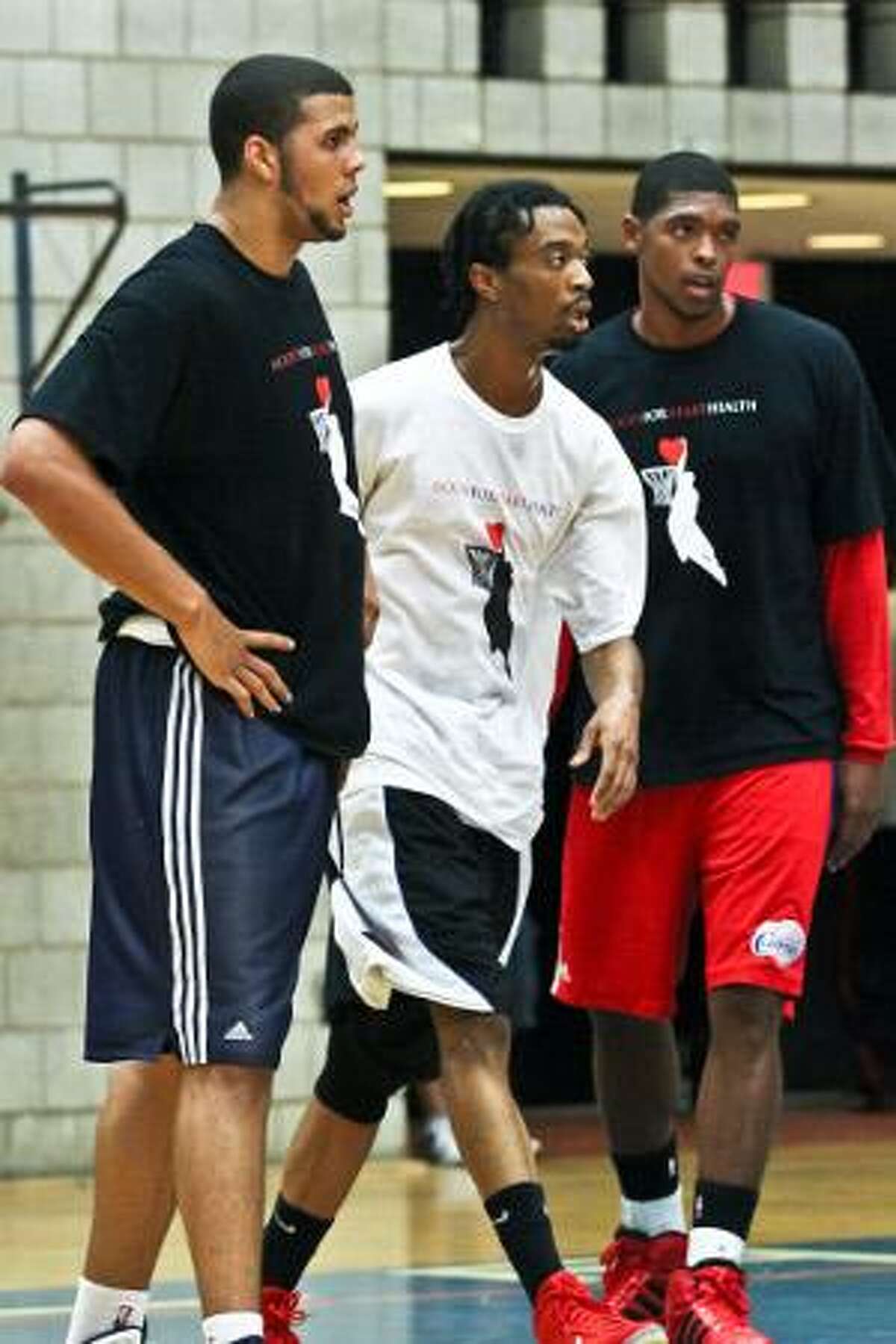 Torrington's Jordan Williams helps out NBA's Ryan Gomes, talks about