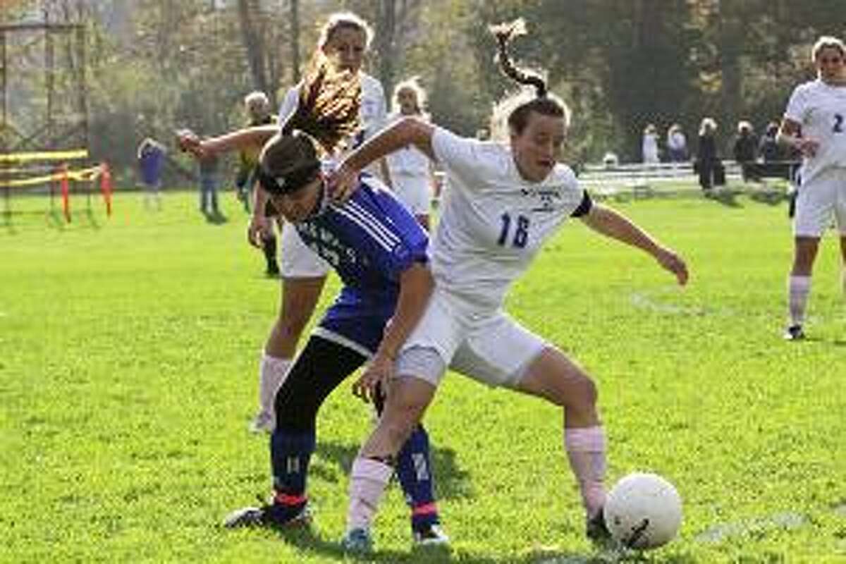 Nonnewaug girls soccer stays ahead of Lewis Mills in BL standings after ...