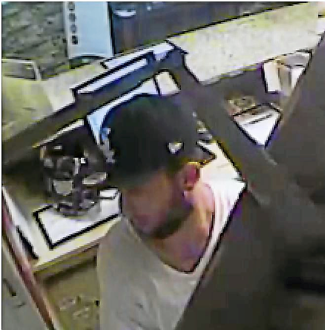 East Haven police look for suspect in hotel armed robbery