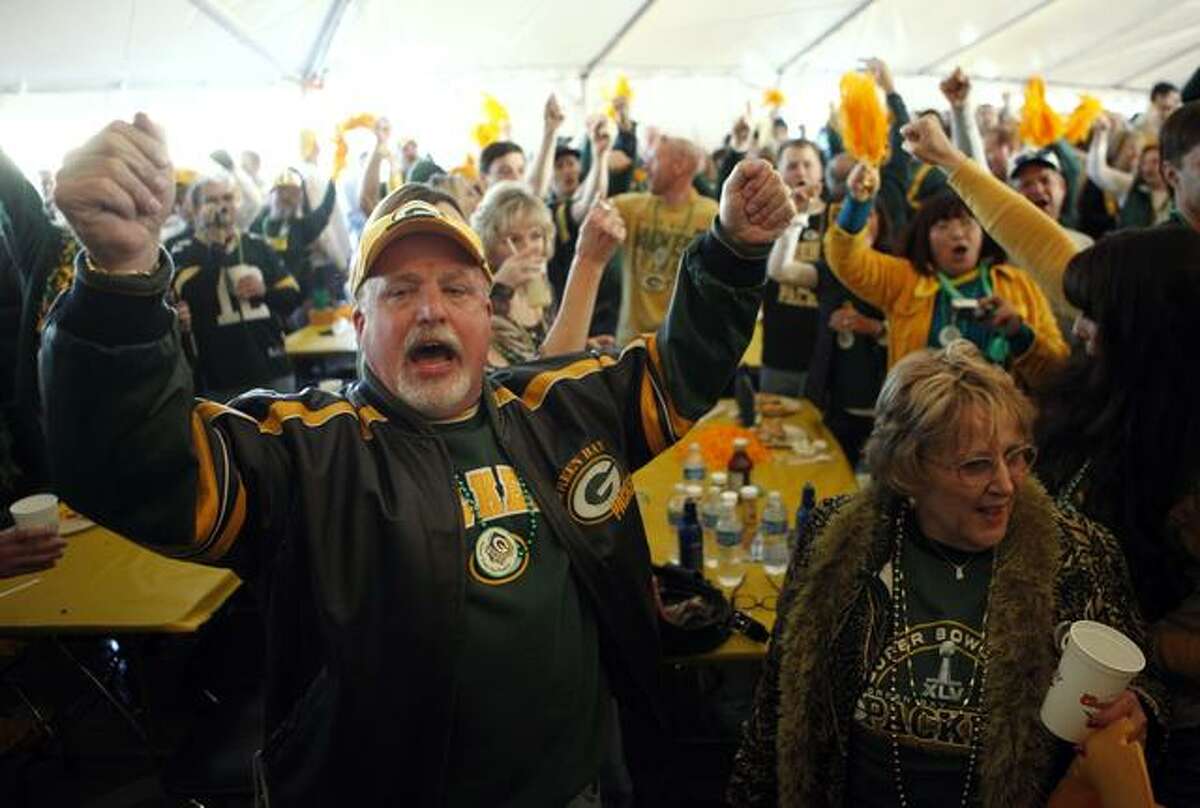 Green Bay Football Shirt - Sons Of Lombardi Fan Gear Tee