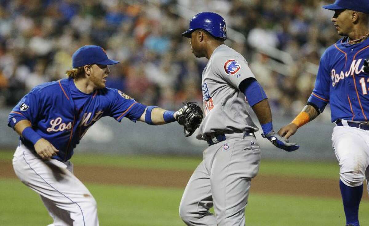 Soriano, Rizzo hit back-to-back HRs in Cubs win