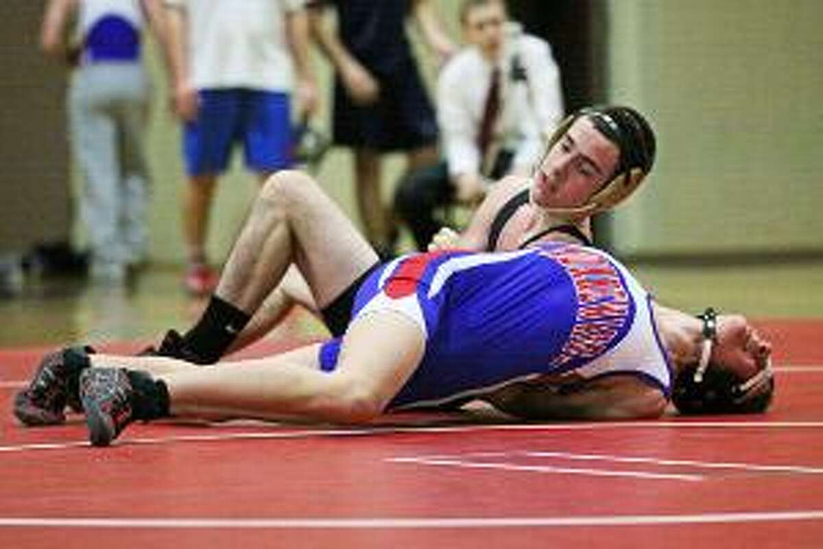Nonnewaug wrestling beats Thomaston in Berkshire League season opener