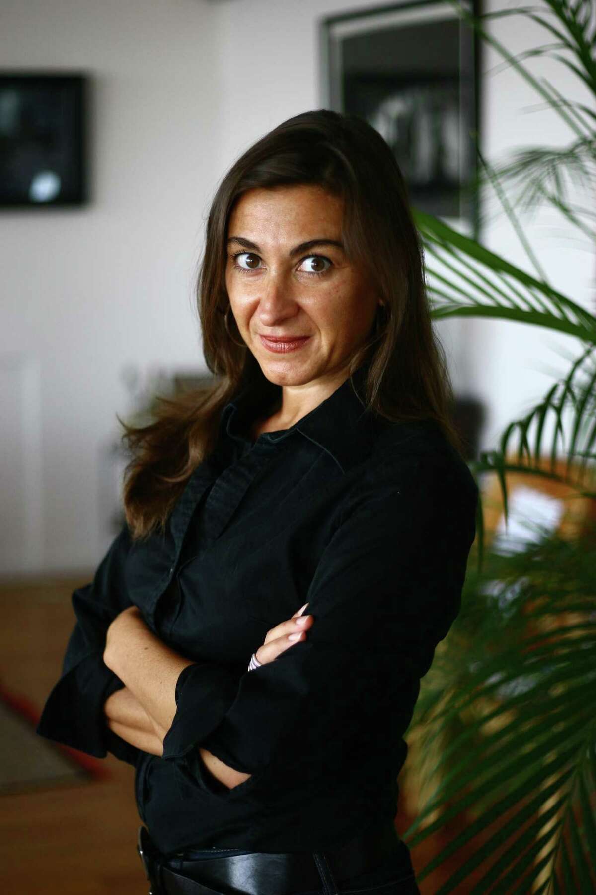In this October 17, 2009 photo, Lynsey Addario, a photographer for The New York Times, is shown in Turkey. Addario and three other Times journalists covering the fighting in Libya were reported missing Wednesday, March 16, 2011, and the newspaper held out hope that they were alive and in the custody of the Libyan government.