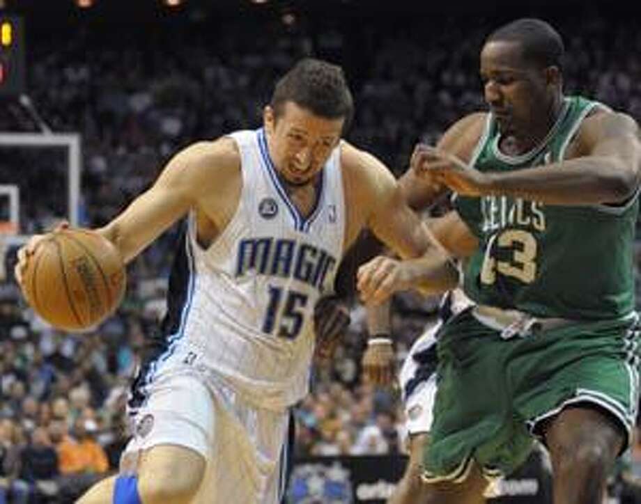 Boston Beats Orlando In Battle Of Top Teams The Register Citizen