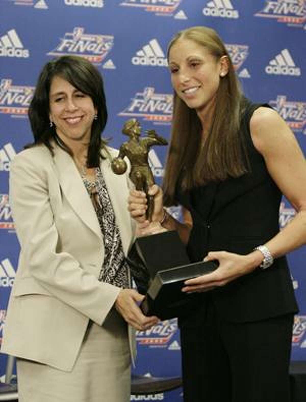 WNBA overhauls embarrassing All-Star trophy