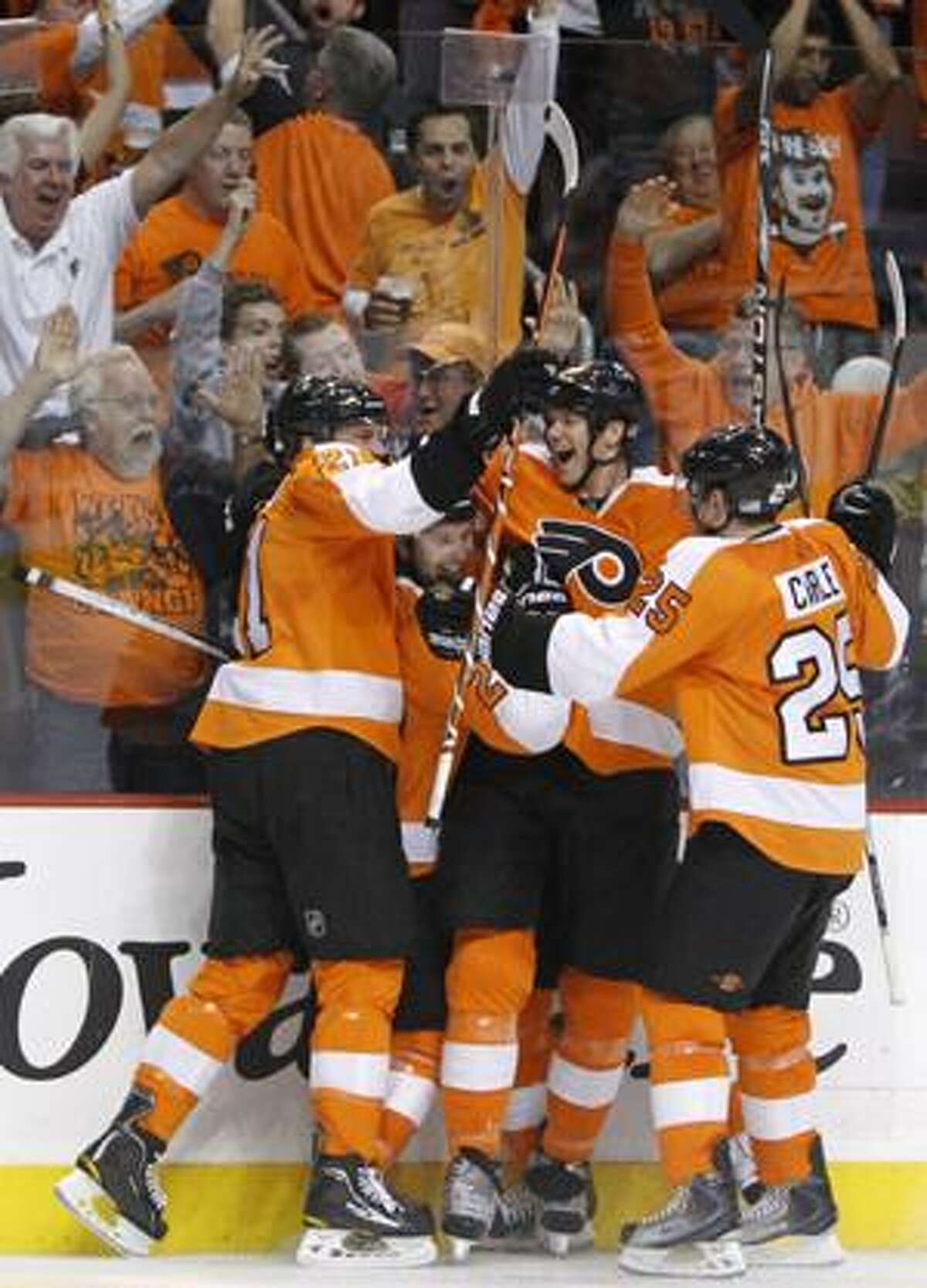 Philadelphia Flyers clinch top seed in Eastern Conference