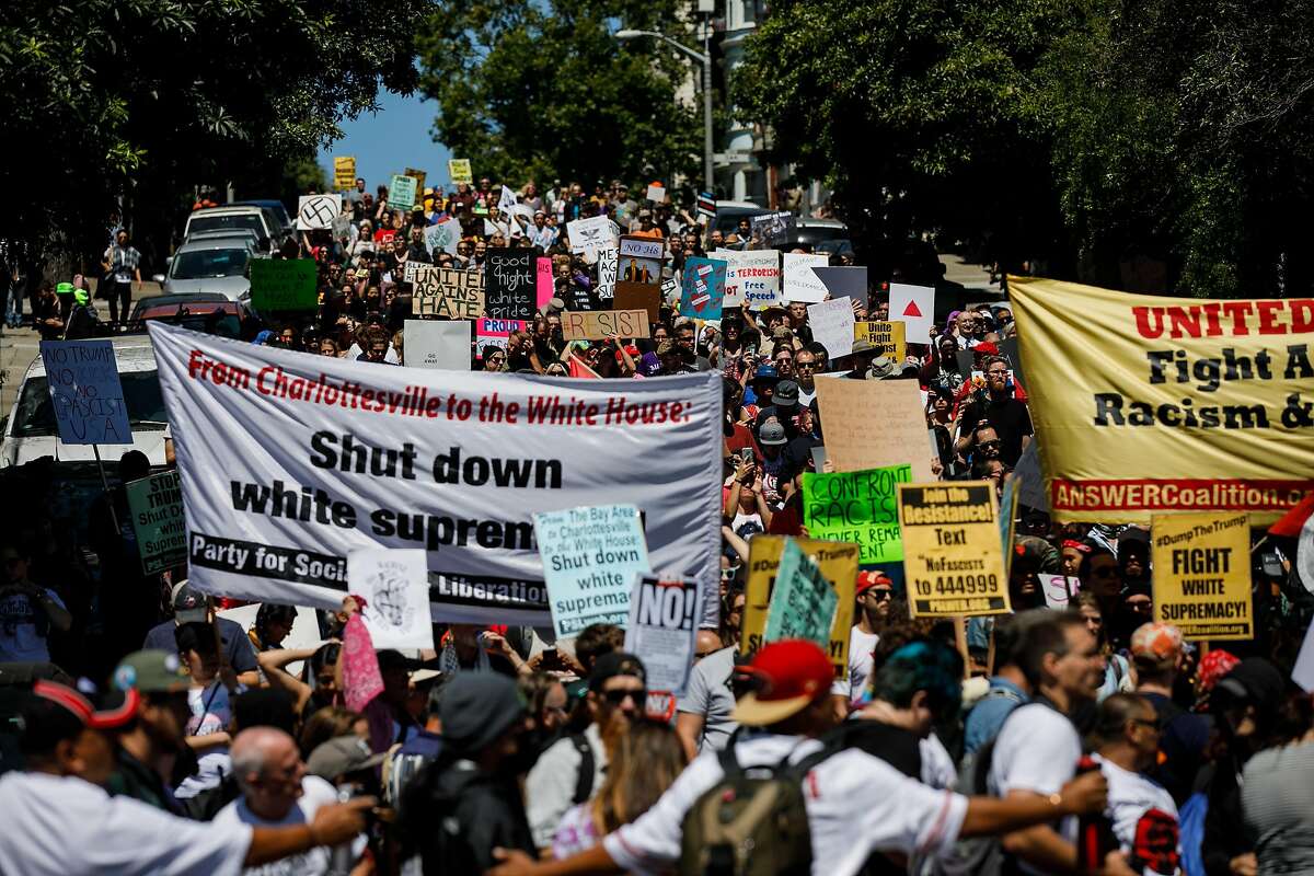 Protesters aligned against the planned Patriots Prayer rally, march towards the Mission district in San Francisco on Saturday, Aug. 26, 2017. (Marcus Yam/Los Angeles Times/TNS)