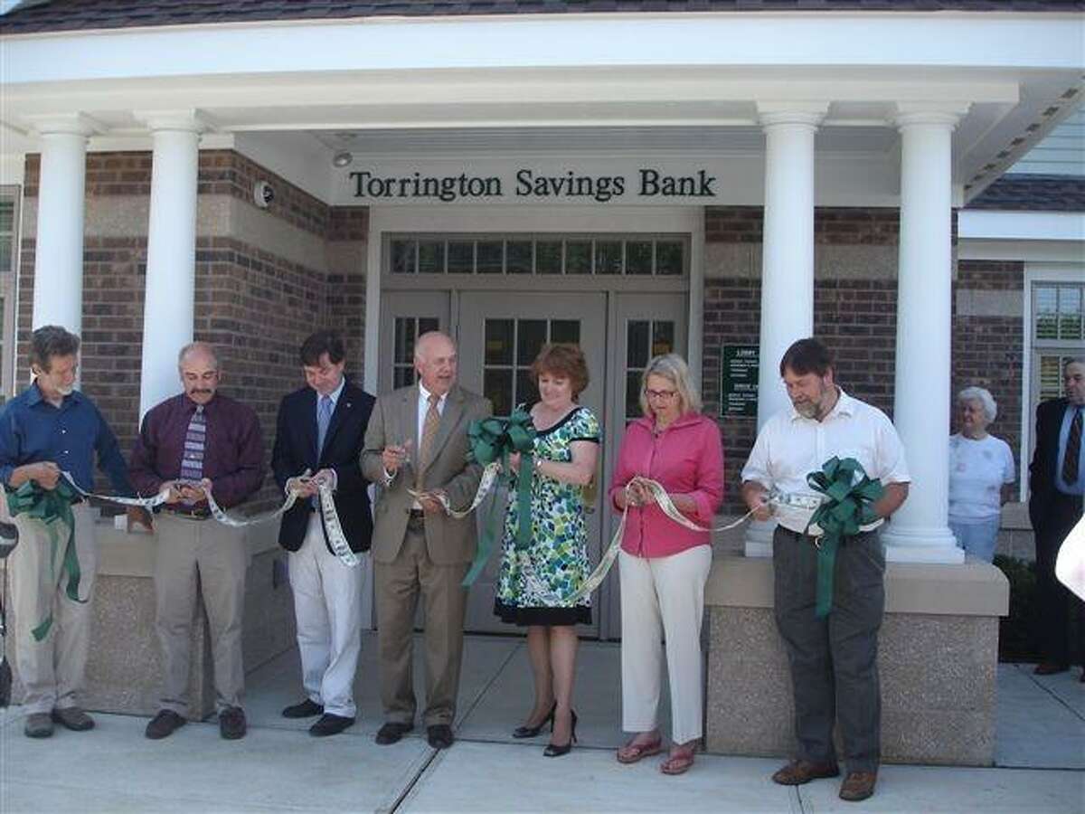 Torrington Savings Bank opens its relocated branch in Goshen