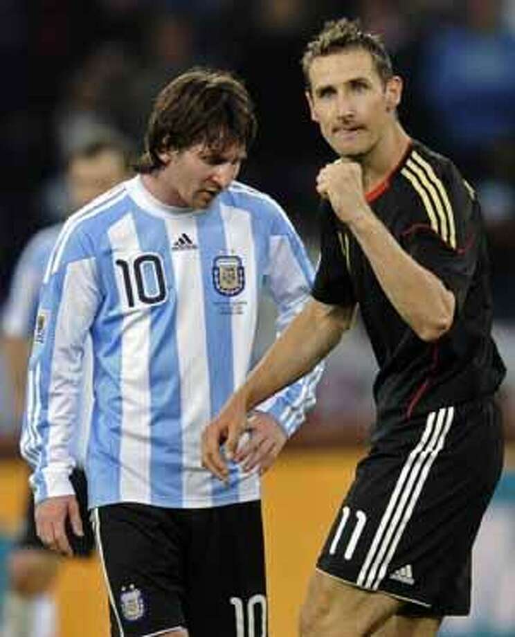 World Cup Germany Beats Argentina 4 0 The Register Citizen